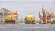 Foto: Hafen Hamburg / Peter Glaubitt