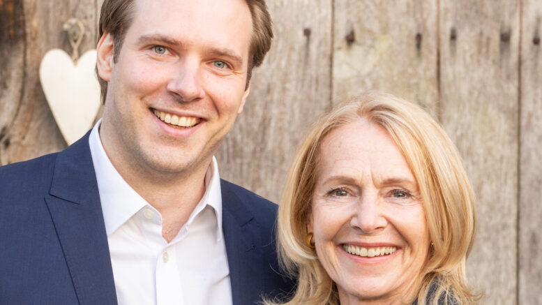 Corinna Horeis und Nachfolger Oliver Weiß